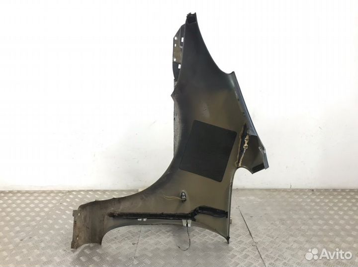 Крыло переднее правое Citroen Xsara Picasso 1.6 I