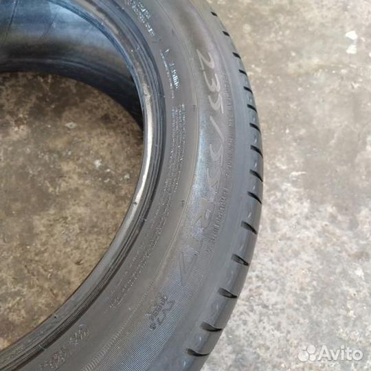 Michelin Primacy HP 235/55 R17