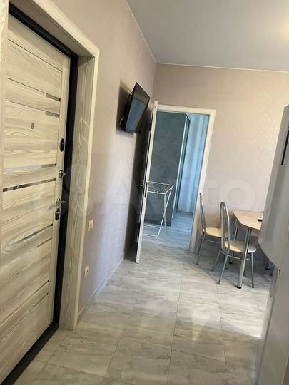 2-к. квартира, 30 м², 2/3 эт.