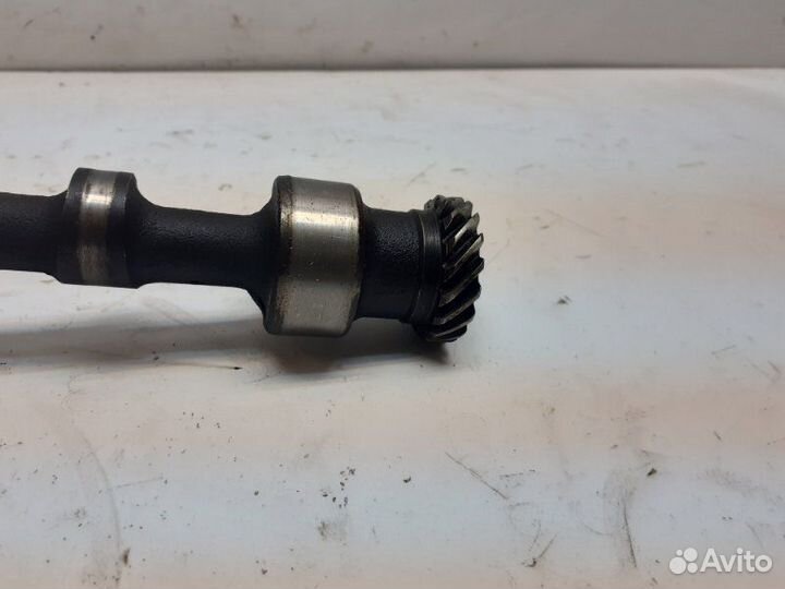 Вал масляного насоса Audi 100 C4 1991-1994