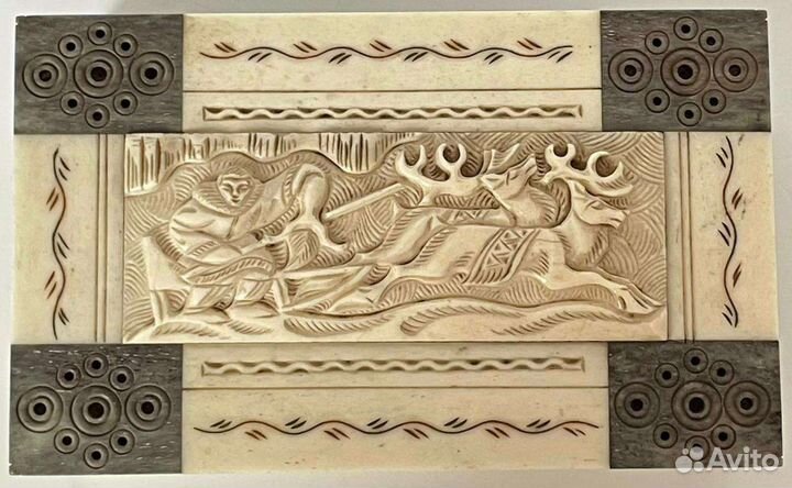 Старинная шкатулка. Кость. Россия