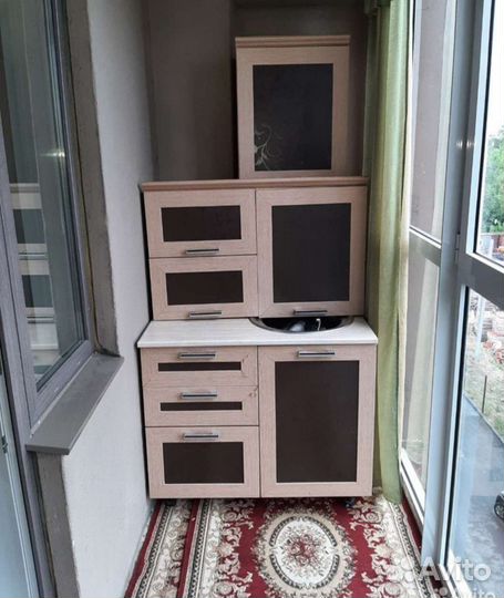 Кухонный гарнитур для маленькой кухни