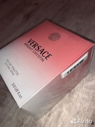 Versace bright 90ml женская туалетная вода