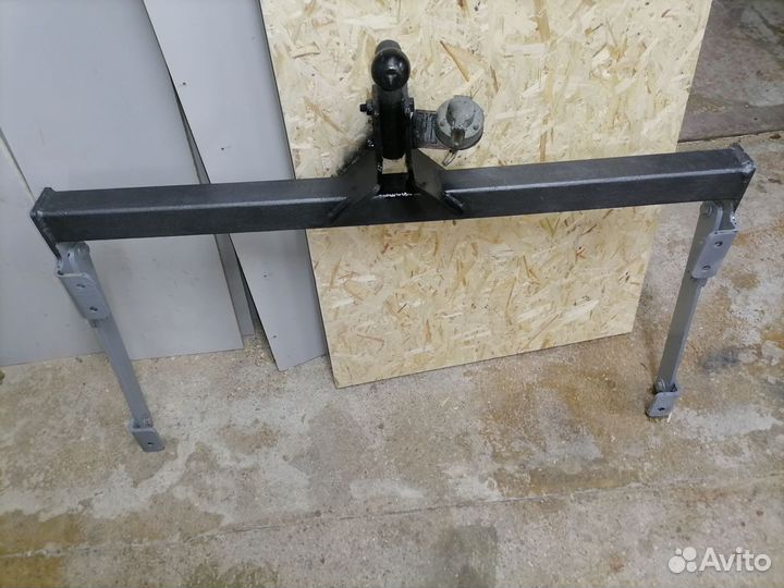 Фаркоп на Рено трафик, Опель виваро, Ниссан прима