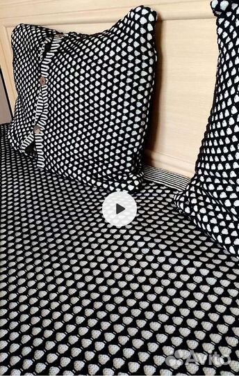 Вязаный с наволочками