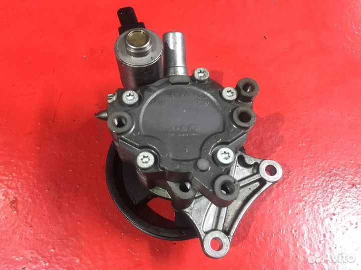 Насос гур Mercedes-Benz E-Class W212 1.8