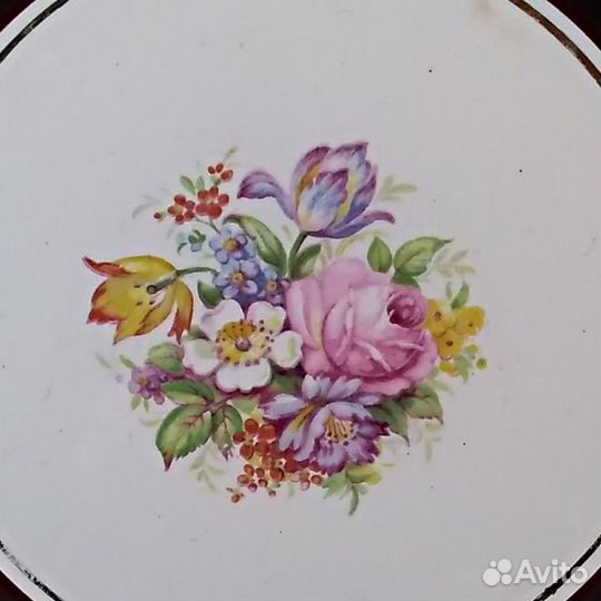 Блюдца.англия.Тарелка.Woods Ivory ware.Фарфор