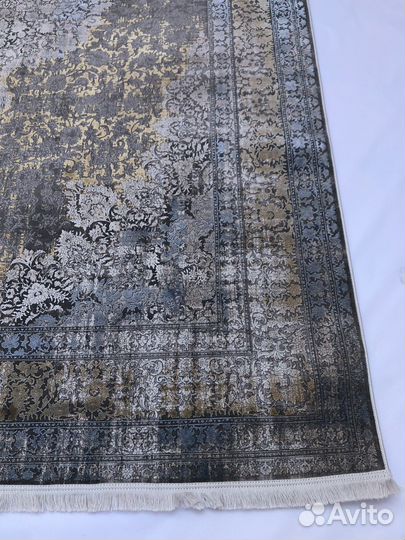 Ковер персидский шелковый 200х300 для зала на пол