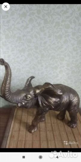 Стутуэтка Северный олень, слон-победитель