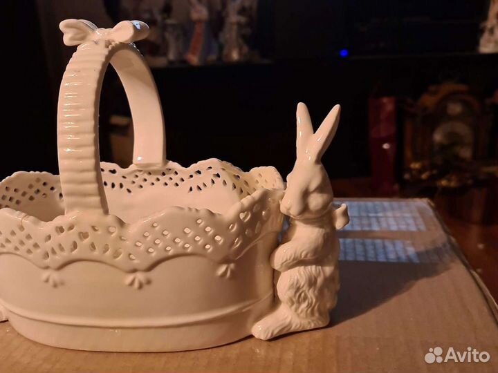 Конфетница бонбоньерка корзинка зайцы