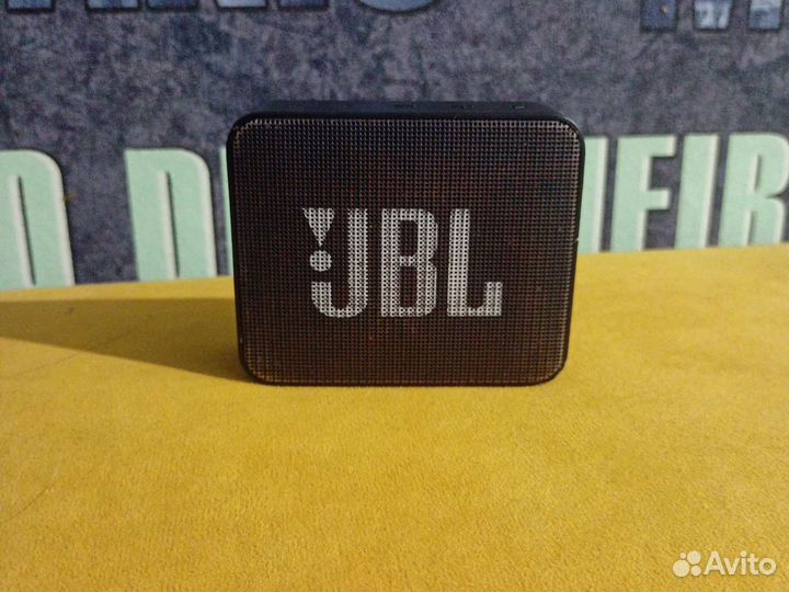 Портативная колонка JBL go2