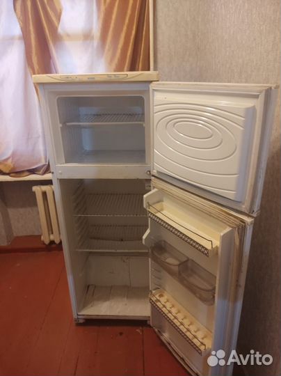 Холодильник бу