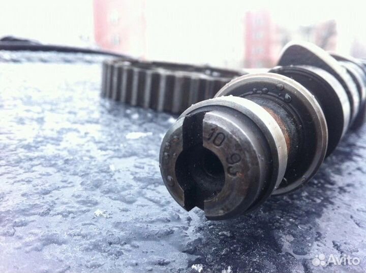 Вал 10.93 с разрезной шестерней