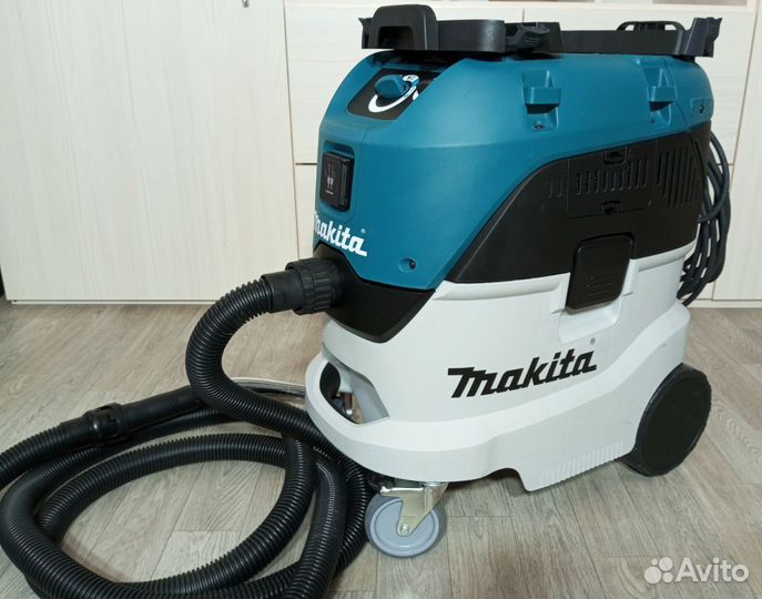 Пылесос Makita vc4210l