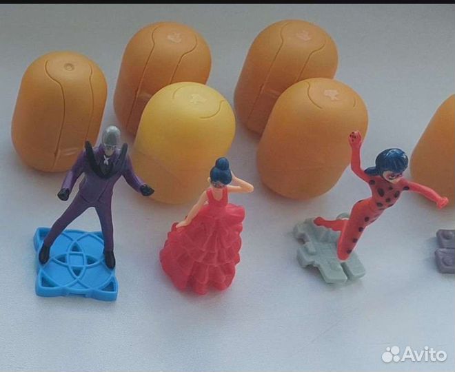 Игрушки из киндер сюрприза леди баг