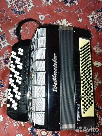 Баян Weltmeister