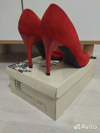 Туфли женские 37