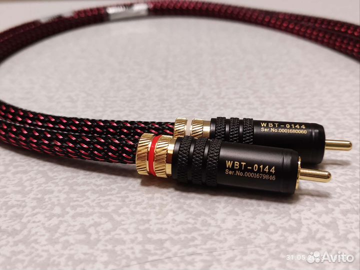 Canare L-4E6S в металлической оплётке 0.5 м