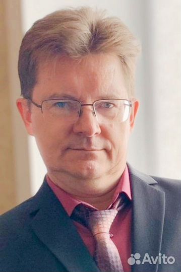 Руководитель отдела логистики, транспорта и товаро