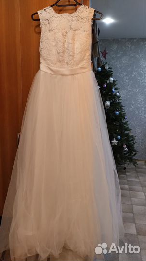 Платье свадебное