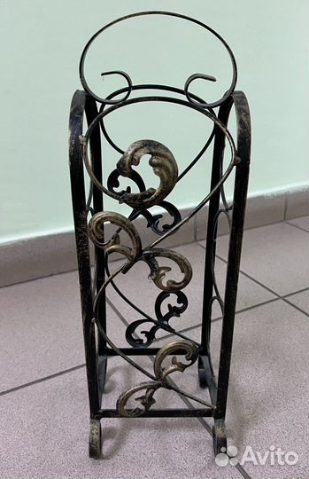 Подставка для винных бутылок