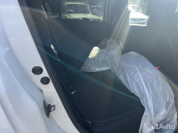 Renault Logan 1.6 МТ, 2014, 167 300 км