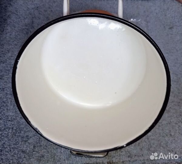 Посуда кухонная эмалированная СССР