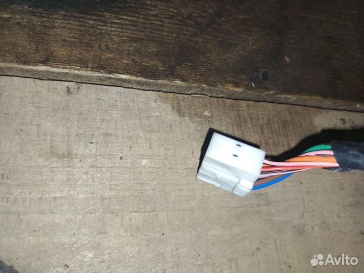 Проводка задней левой двери Hyundai ix35