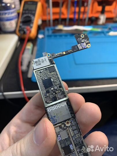 Ремонт iPhone, Samsung, Xiaomi, Huawei, Honor