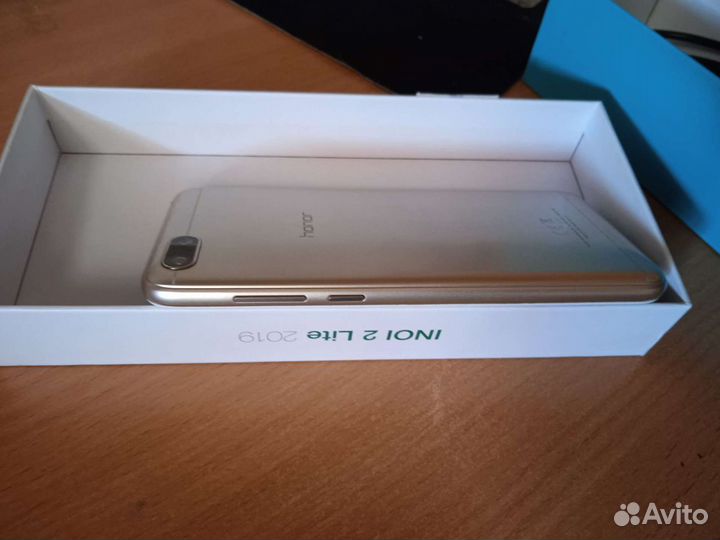 Телефон honor 7a