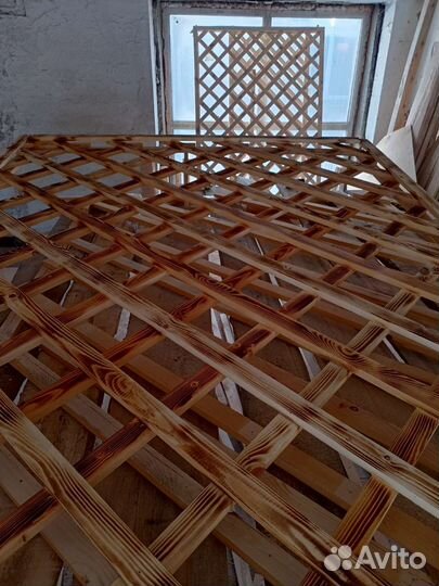 Шпалера деревянная