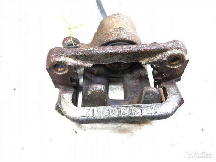 Суппорт задний правый Infiniti Fx45 S50 VK45DE