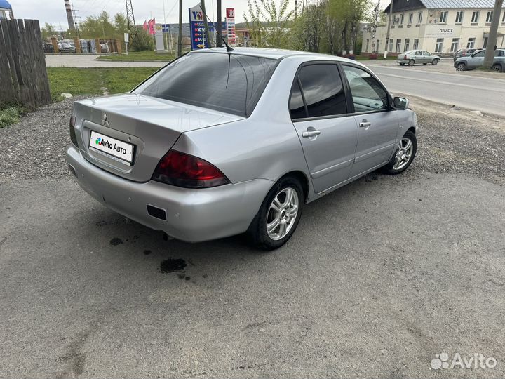 Mitsubishi Lancer 1.6 МТ, 2005, 340 000 км