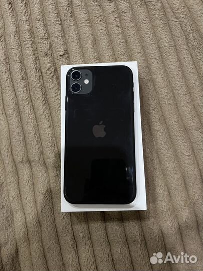 iPhone 11, 64 ГБ