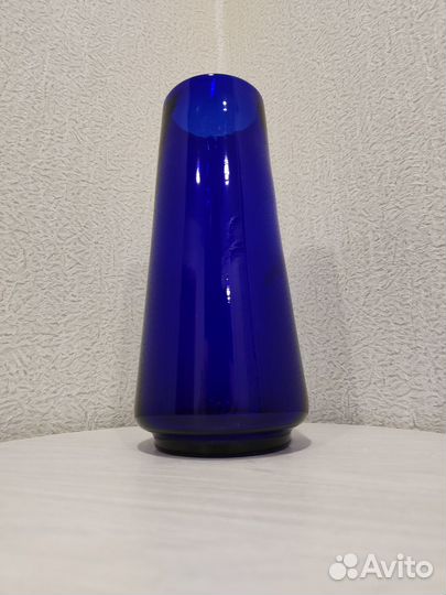 Ваза для цветов,старинная,цветное стекло,синяя