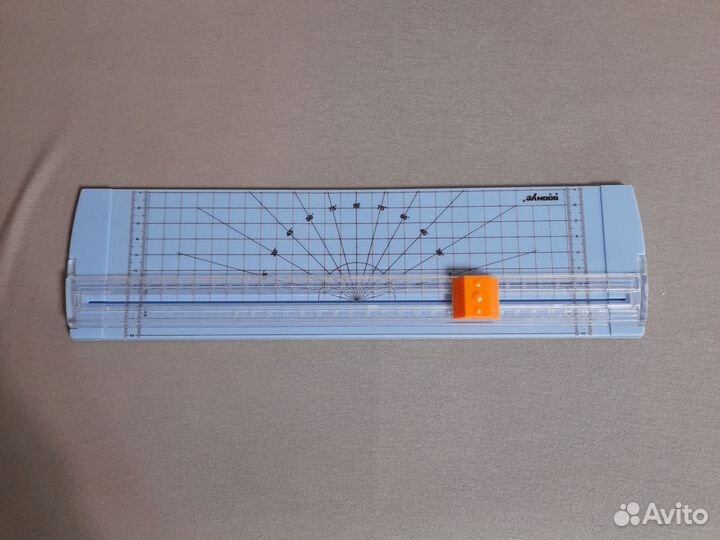 Резак для бумаги