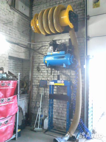 Установка автомобильных подъемников