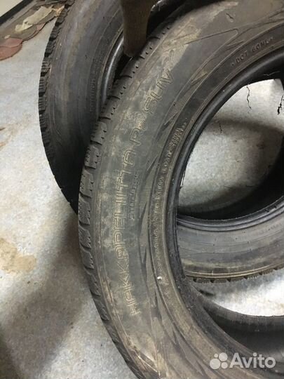 Зимние шины 235/60 R18