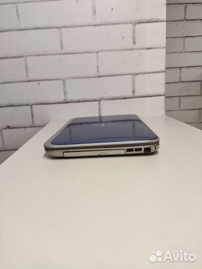 Ноутбук Dell i3