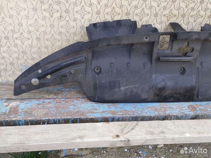 Toyota Land Cruiser 200 Накладка передней панели