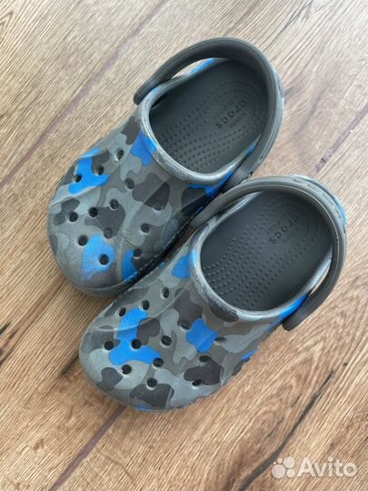 Тапки crocs c 8