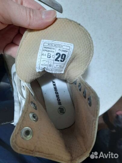 Коньки 29р