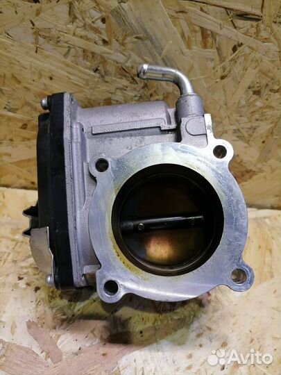 Дроссельная заслонка Mitsubishi Lancer 10 1.8 2.0