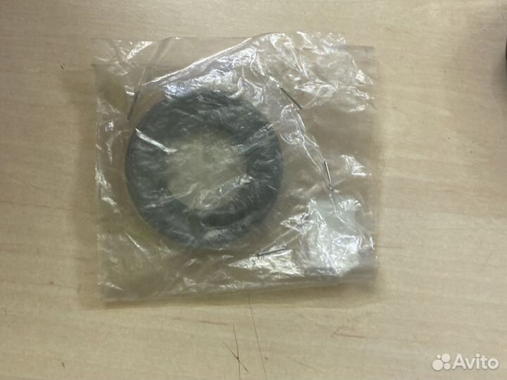 Сальник привода левый 94535473