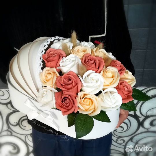 Букет в люльке на выписку,рождение.мам