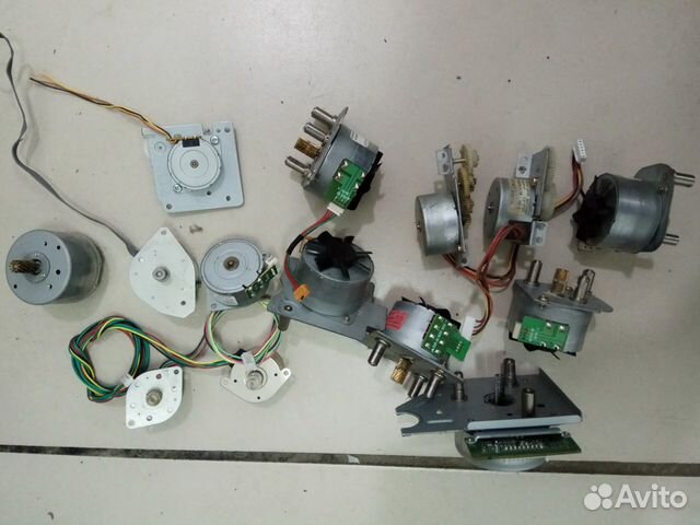 Шаговые двигатели от разной электроники, б/у