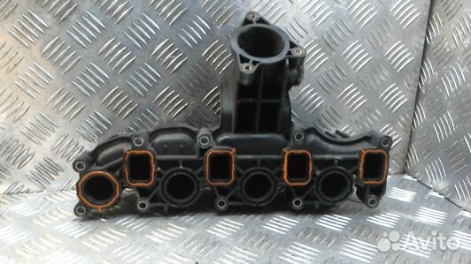 Впускной коллектор дизельный skoda octavia A5 (95H