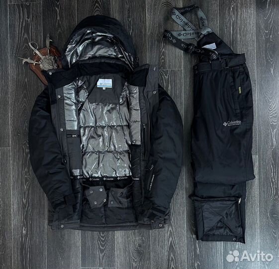 Горнолыжный костюм