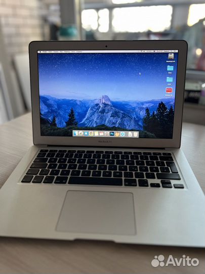 Apple MacBook Air 13 mid 2011