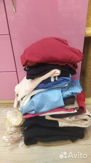 Женская одежда и обувь